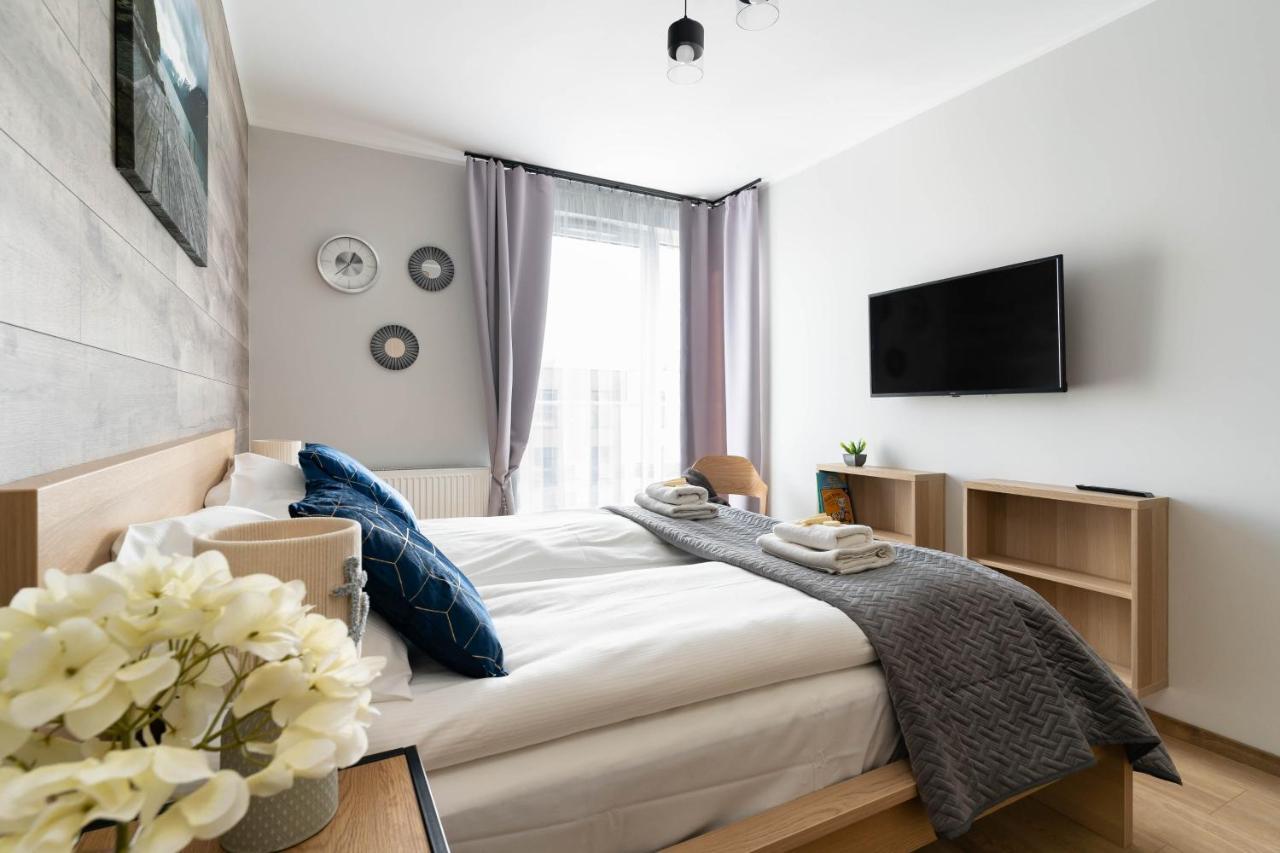Apartamento Ina Rent - Przystan Letnica Gdansk Exterior foto