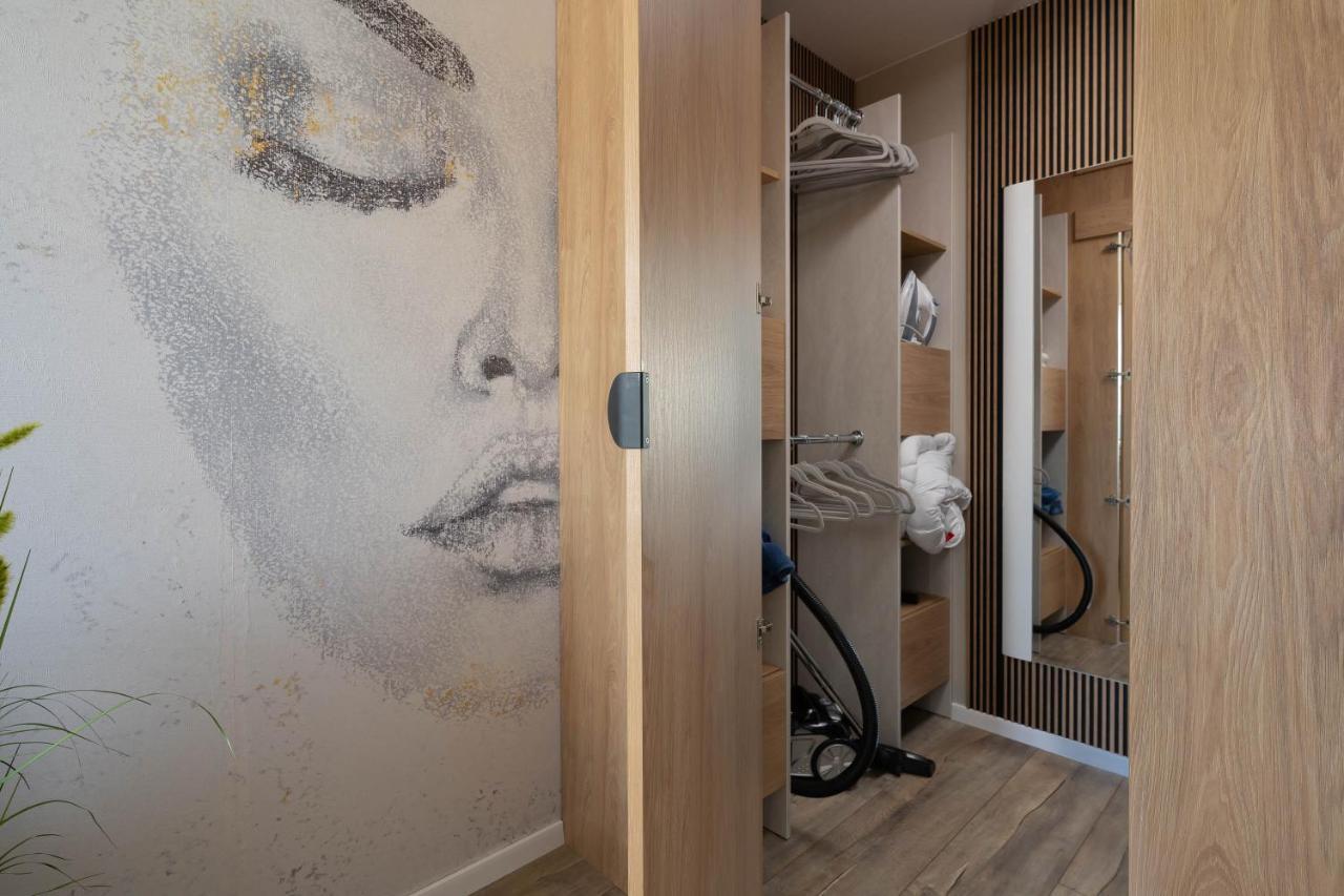 Apartamento Ina Rent - Przystan Letnica Gdansk Exterior foto